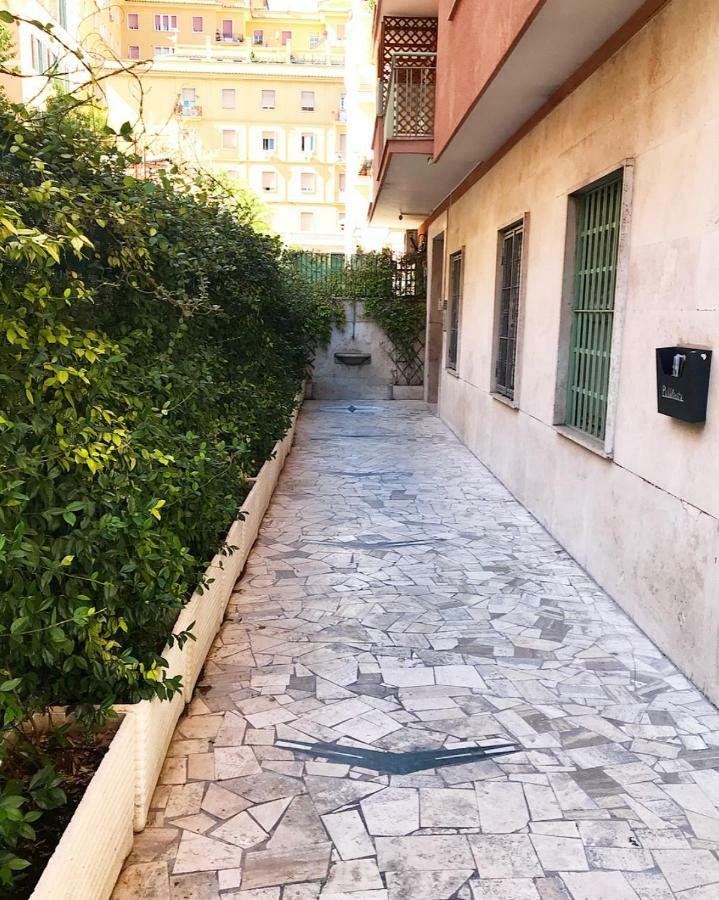 B&B Dea Flora Roma Dış mekan fotoğraf